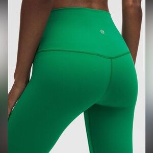 LULULEMON leggings 8